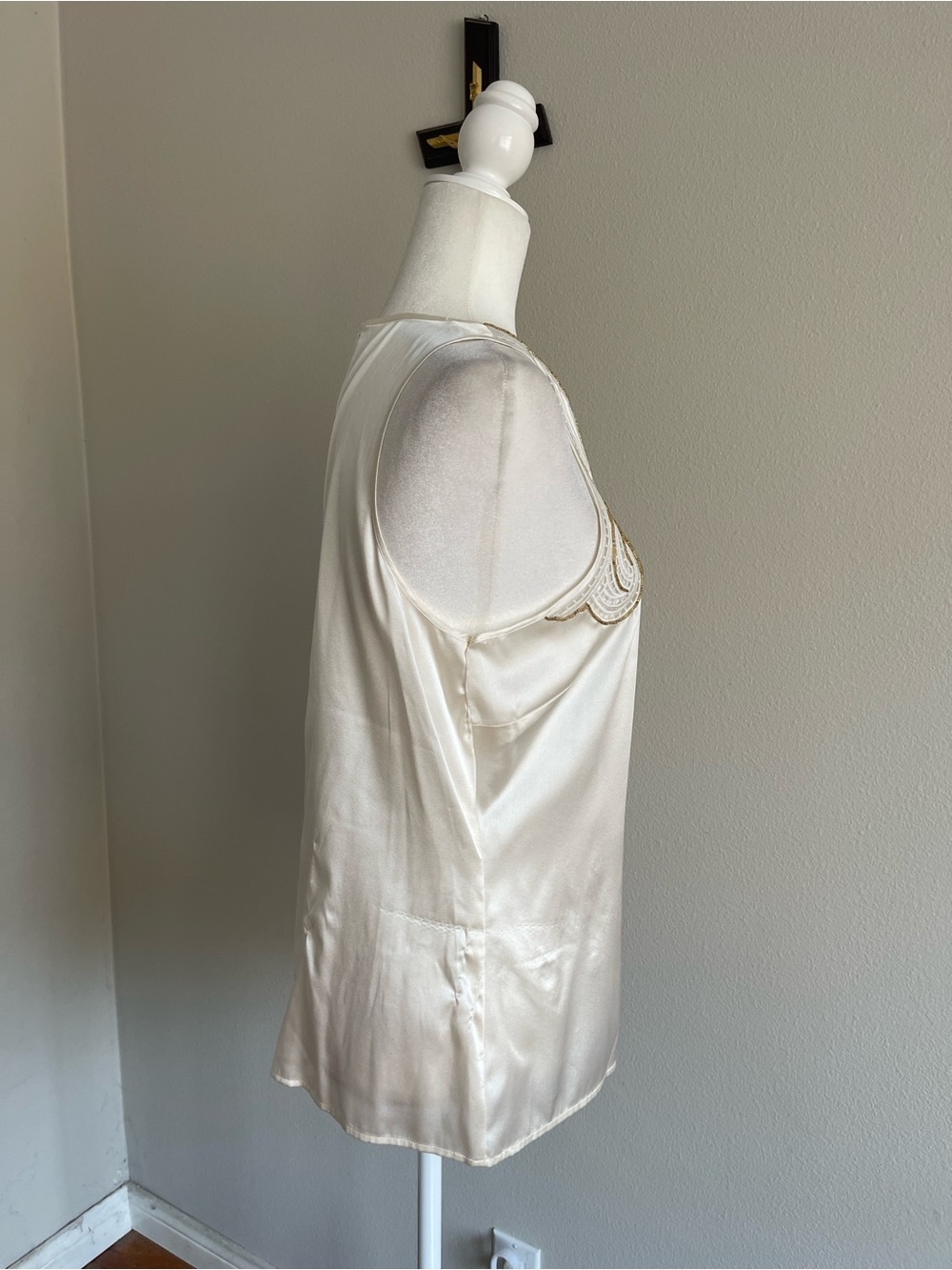 Cache Ivory Satin Beaded Tank Top - Picture 3 of 6